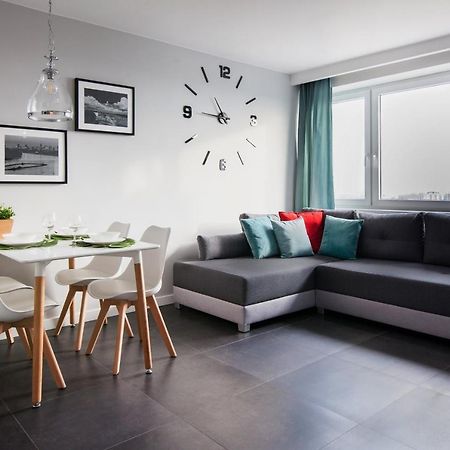 Apartment River Front, Great View From 14Th Floor, Next To Pge Narodowy Stadium, Torwar - By Warsawskyline Apartments Zewnętrze zdjęcie